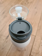 Load image into Gallery viewer, 650ml Sublimation Loop Handled Water Bottle
