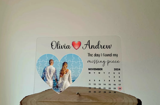 UV Printed Puzzle Date Landscape Pin Stand