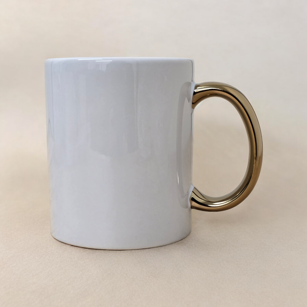 11oz Gold Handled Ceramic Mug & Smash Proof Box